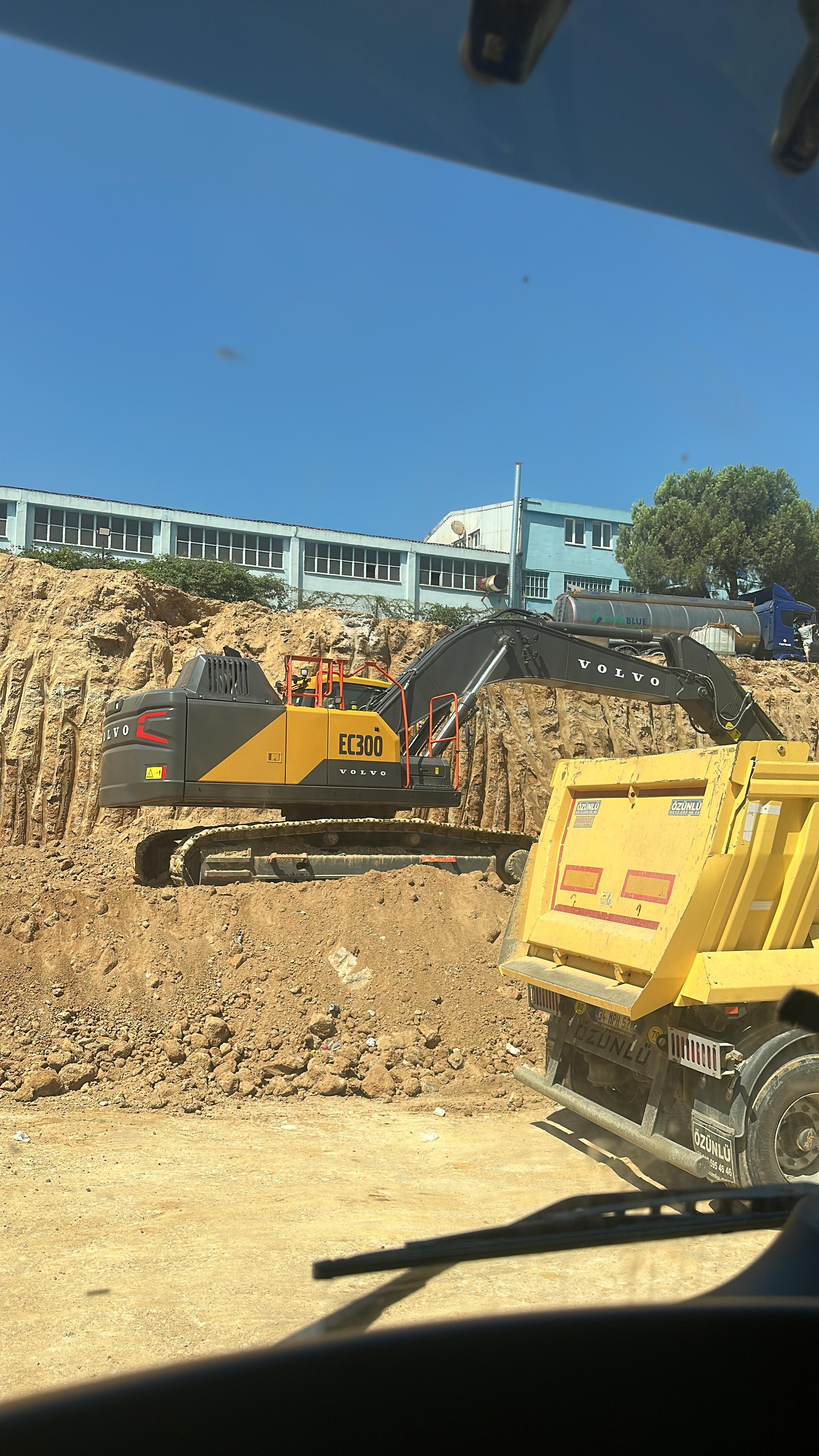 WhatsApp Image 2025-11-07 at 20.36.15