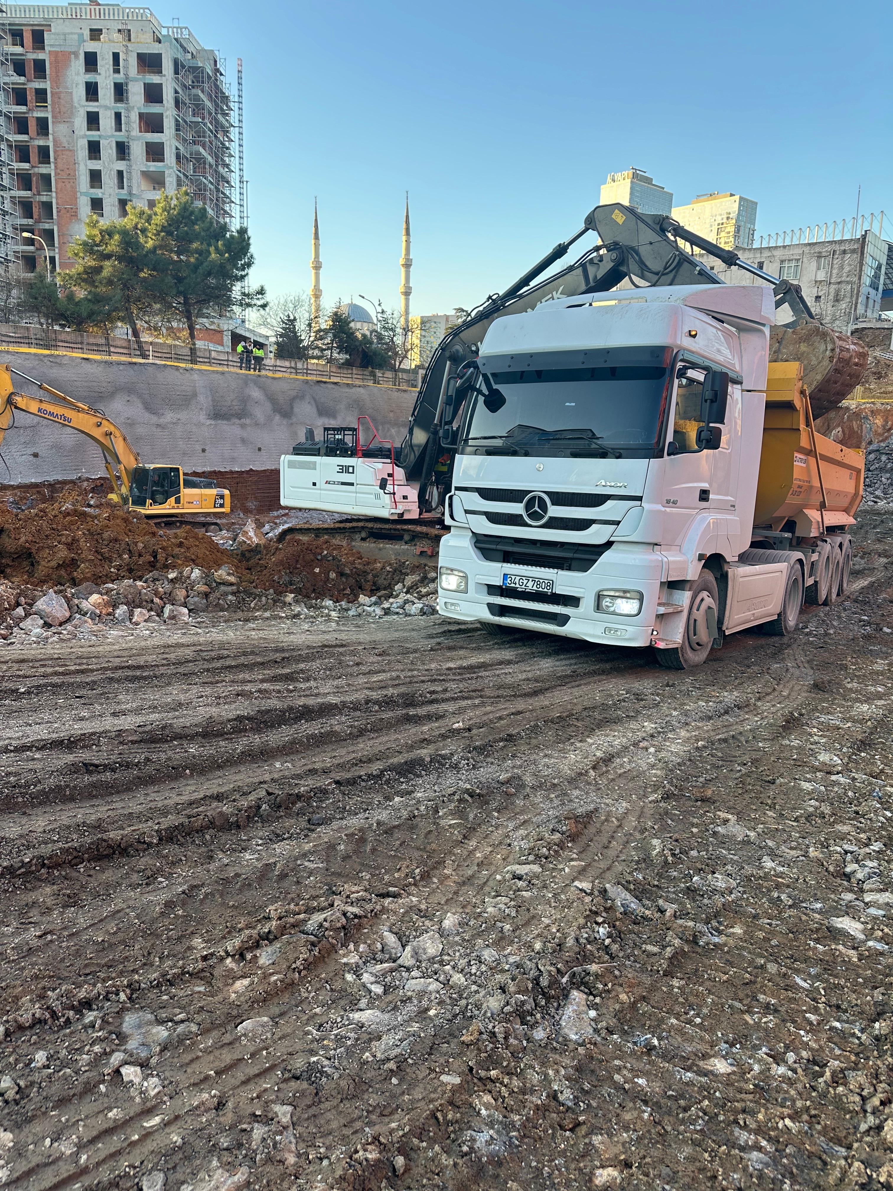 WhatsApp Image 2025-11-07 at 20.52.40