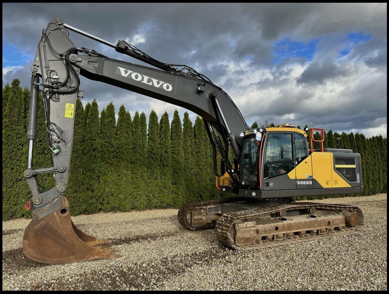 Volvo 300E Ekskavatör
